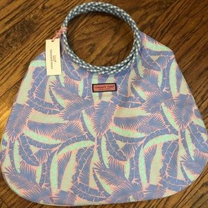 Vineyards vines purse - NWT